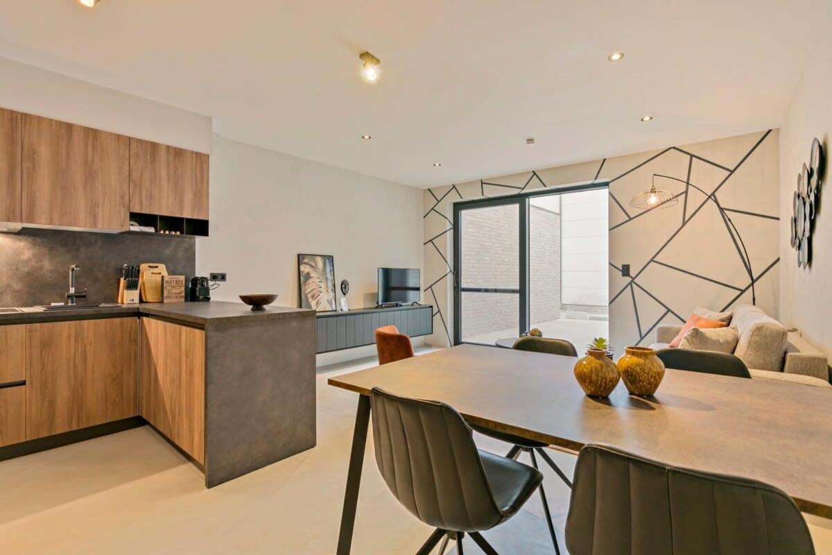 Huswell - Unique Apartment In The City-Center Of Knokke Kültér fotó